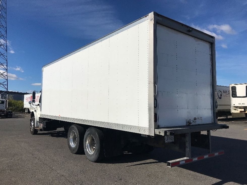 Medium Duty Box Truck-Light and Medium Duty Trucks-Freightliner-2020-M2-Saint Laurent-PQ-144,562\n\t\tkm-$ 93,000 - Image 6