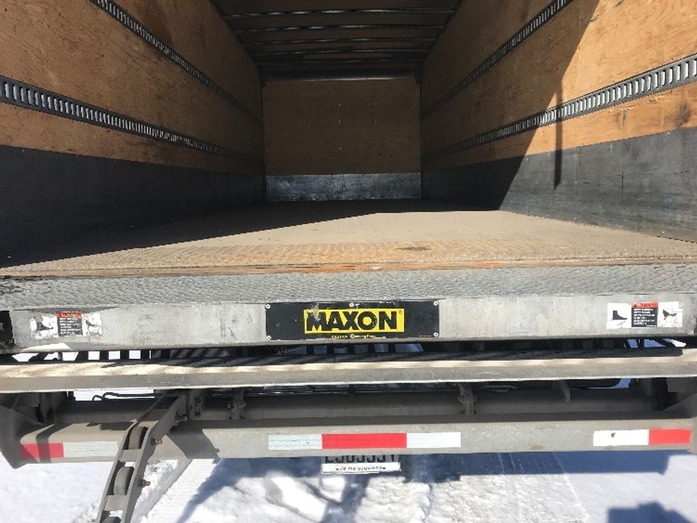 Medium Duty Box Truck-Light and Medium Duty Trucks-Freightliner-2020-M2-Saint Laurent-PQ-167,547\n\t\tkm-$ 65,750 - Image 10