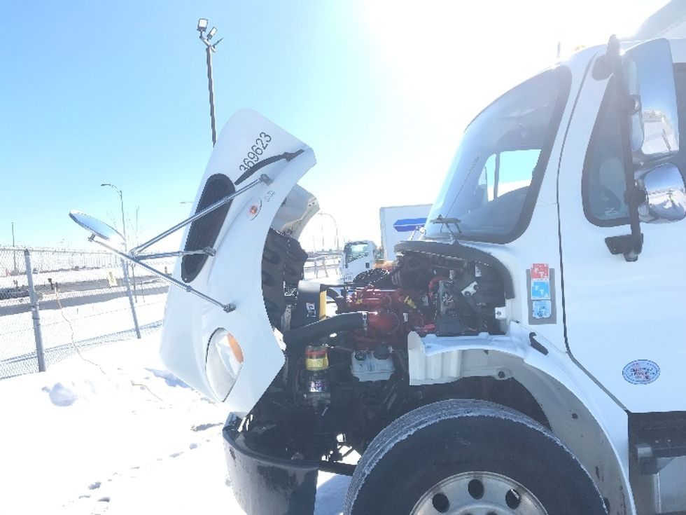 Medium Duty Box Truck-Light and Medium Duty Trucks-Freightliner-2020-M2-Saint Laurent-PQ-167,547\n\t\tkm-$ 65,750 - Image 24