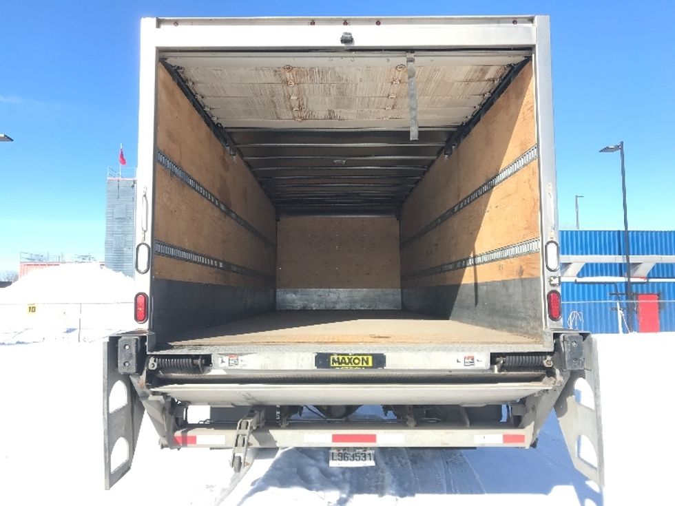 Medium Duty Box Truck-Light and Medium Duty Trucks-Freightliner-2020-M2-Saint Laurent-PQ-167,547\n\t\tkm-$ 65,750 - Image 8