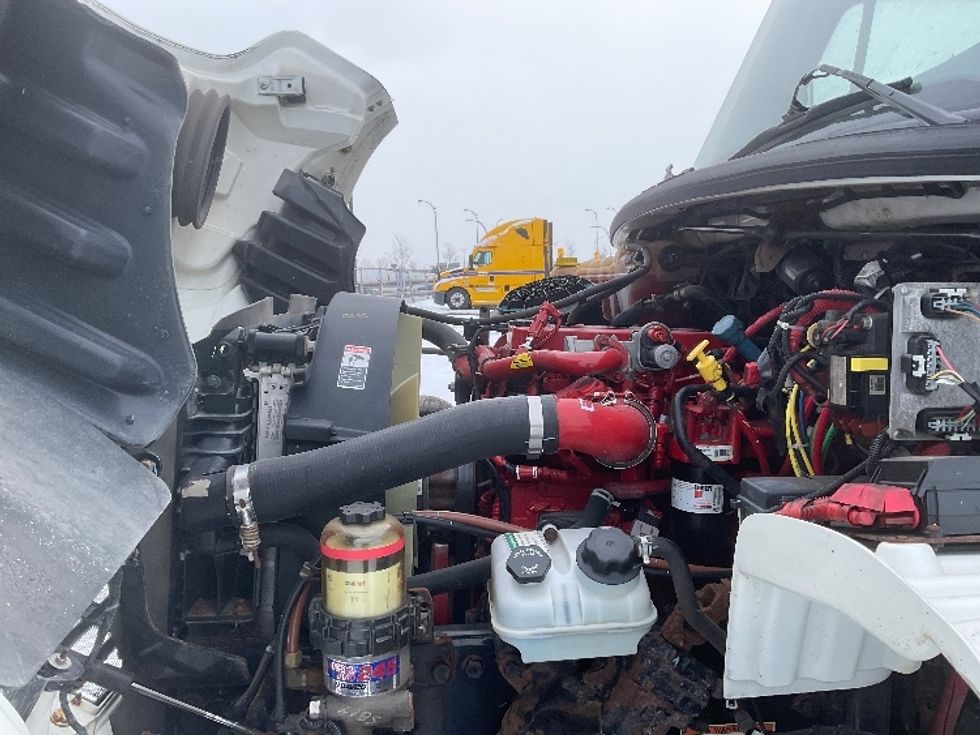 Medium Duty Box Truck-Light and Medium Duty Trucks-Freightliner-2020-M2-Saint Laurent-PQ-304,575\n\t\tkm-$ 57,000 - Image 24