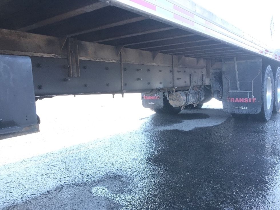 Medium Duty Box Truck-Light and Medium Duty Trucks-Freightliner-2020-M2-Saint Laurent-PQ-326,979\n\t\tkm-$ 77,500 - Image 5