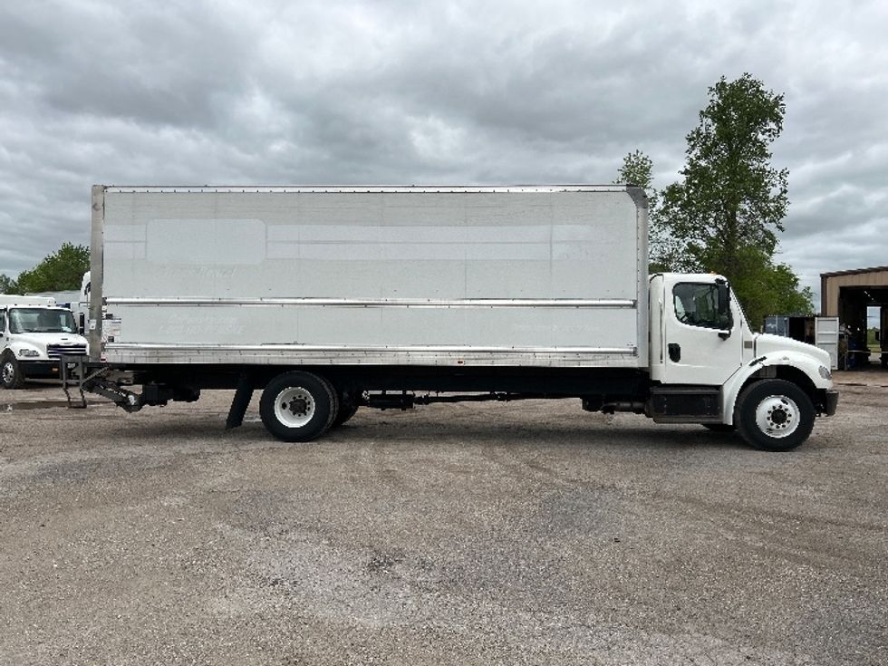 Medium Duty Box Truck-Light and Medium Duty Trucks-Freightliner-2020-M2-Saint Louis-MO-211,759\n\t\tmiles-$ 46,750 - Image 14
