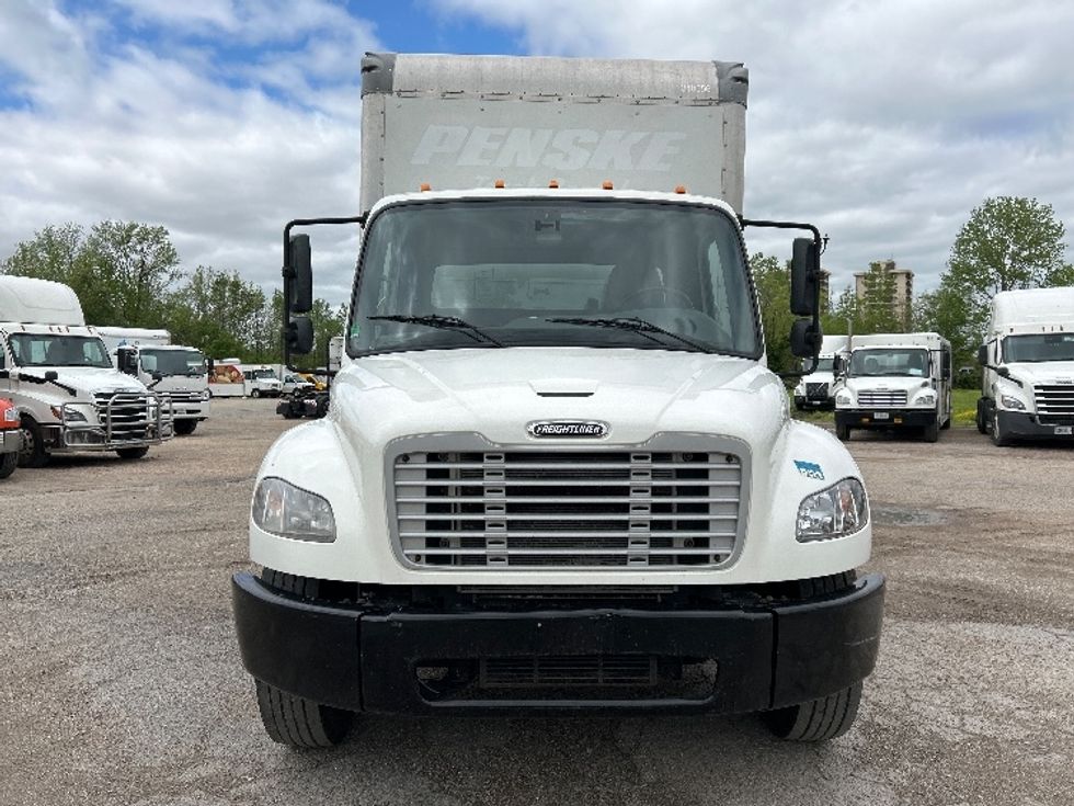 Medium Duty Box Truck-Light and Medium Duty Trucks-Freightliner-2020-M2-Saint Louis-MO-211,759\n\t\tmiles-$ 46,750 - Image 2