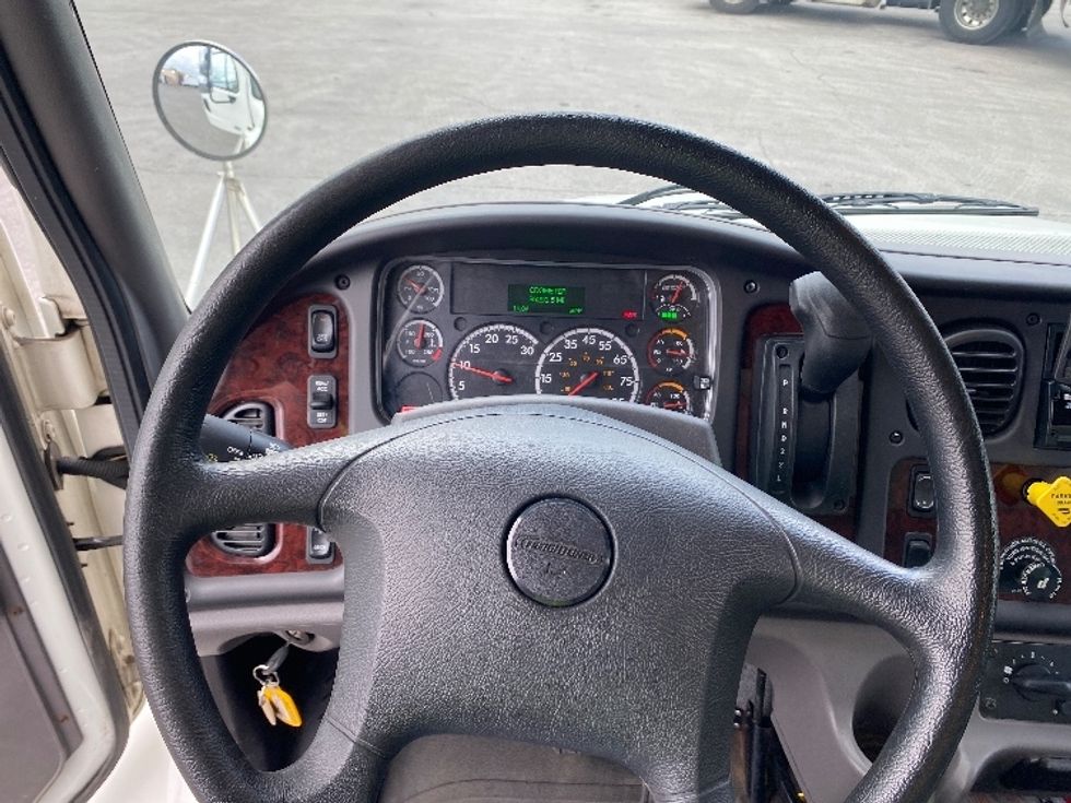 Medium Duty Box Truck-Light and Medium Duty Trucks-Freightliner-2020-M2-Salem-VA-36,291\n\t\tmiles-$ 60,250 - Image 18