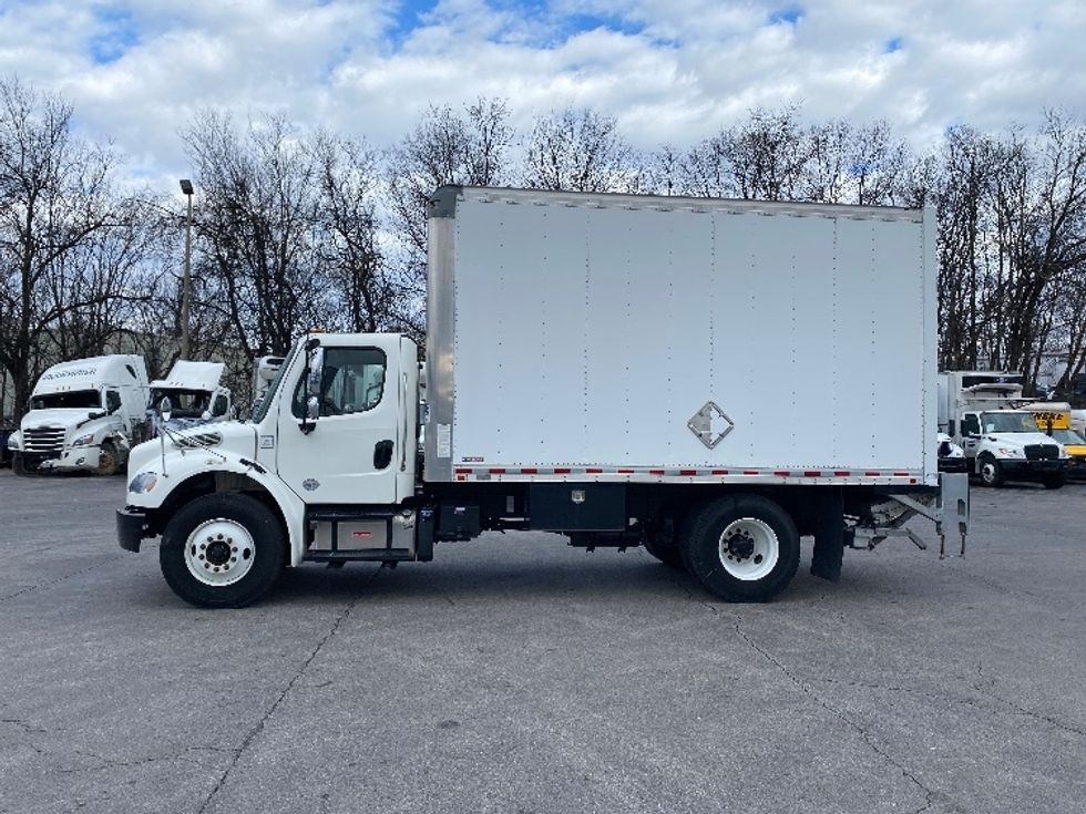 Medium Duty Box Truck-Light and Medium Duty Trucks-Freightliner-2020-M2-Salem-VA-36,291\n\t\tmiles-$ 60,250 - Image 4