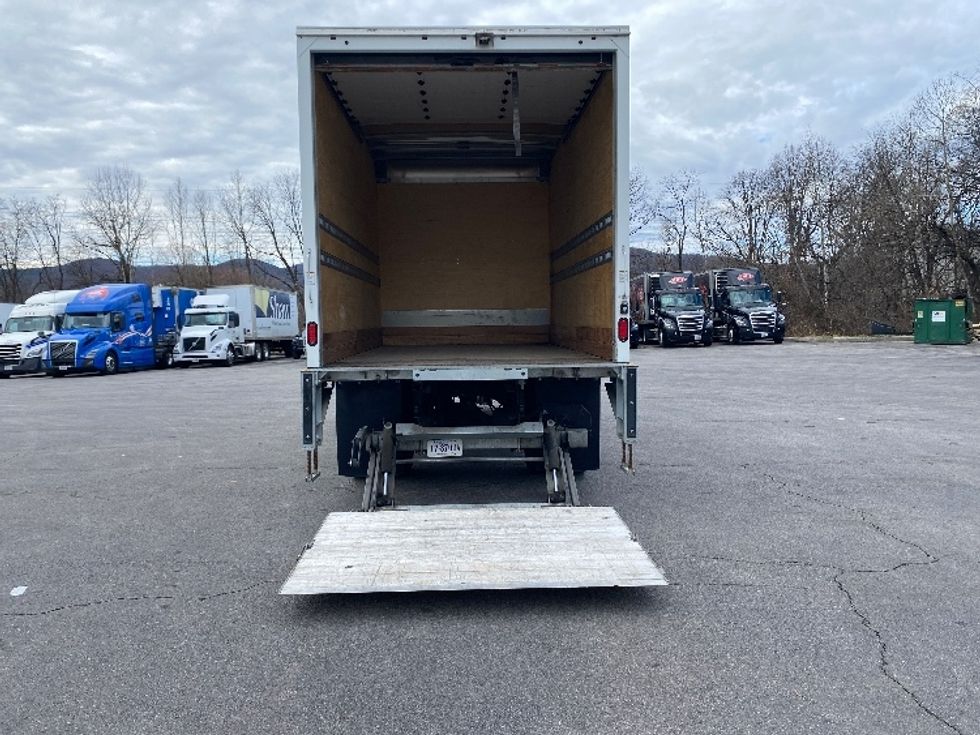 Medium Duty Box Truck-Light and Medium Duty Trucks-Freightliner-2020-M2-Salem-VA-36,291\n\t\tmiles-$ 60,250 - Image 9