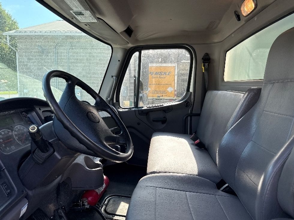 Medium Duty Box Truck-Light and Medium Duty Trucks-Freightliner-2020-M2-Salt Lake City-UT-100,262\n\t\tmiles-$ 66,750 - Image 19