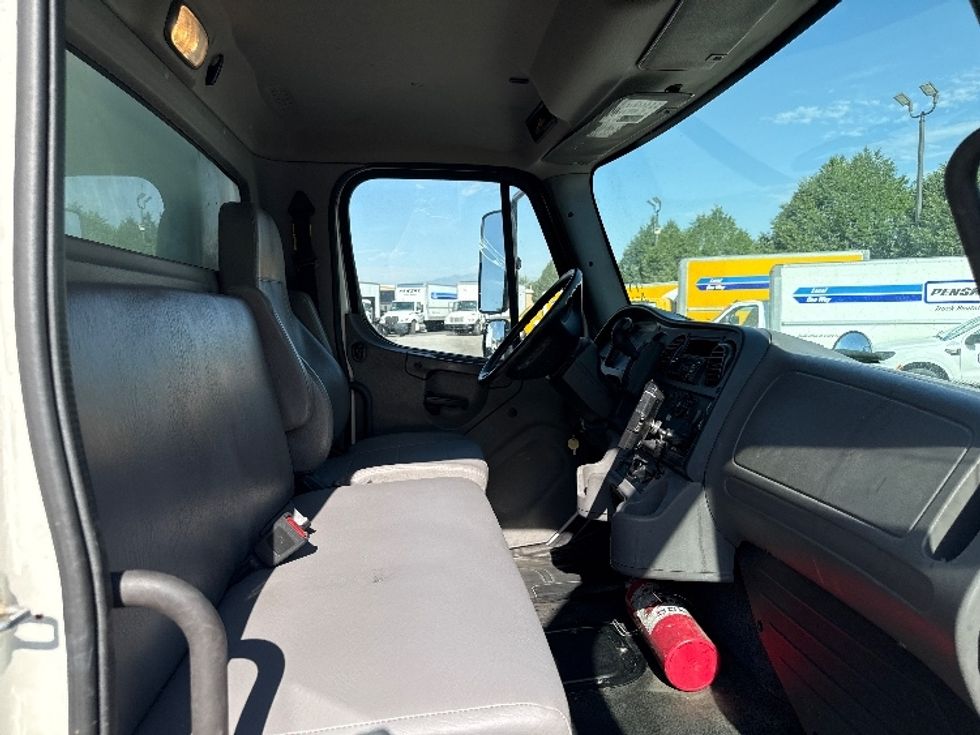 Medium Duty Box Truck-Light and Medium Duty Trucks-Freightliner-2020-M2-Salt Lake City-UT-100,262\n\t\tmiles-$ 66,750 - Image 22