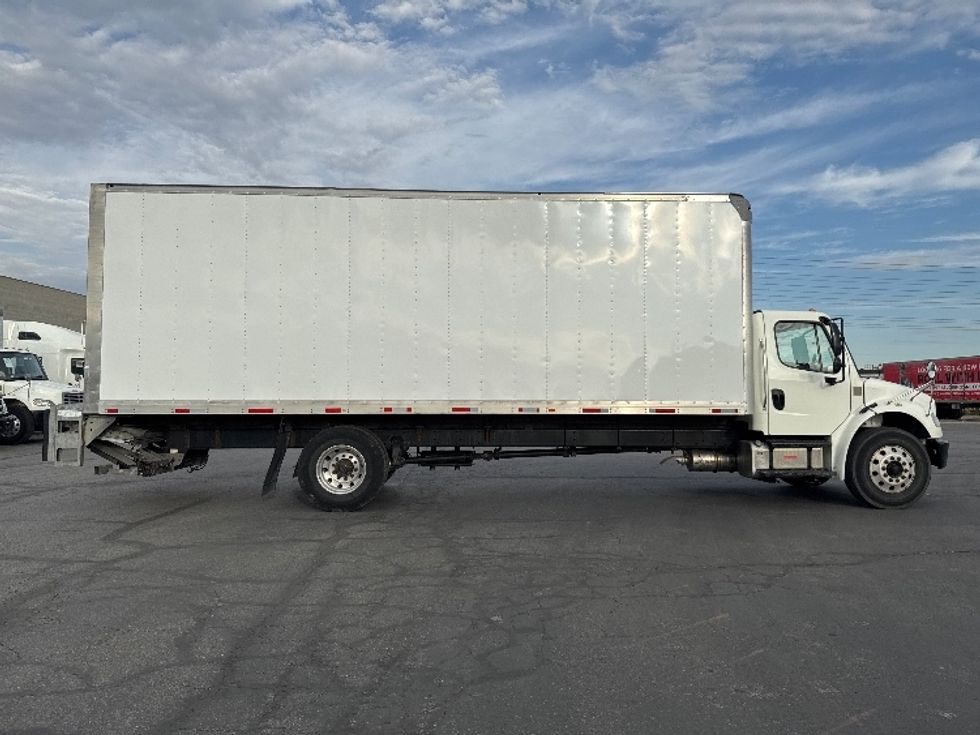 Medium Duty Box Truck-Light and Medium Duty Trucks-Freightliner-2020-M2-Salt Lake City-UT-104,369\n\t\tmiles-$ 69,250 - Image 15
