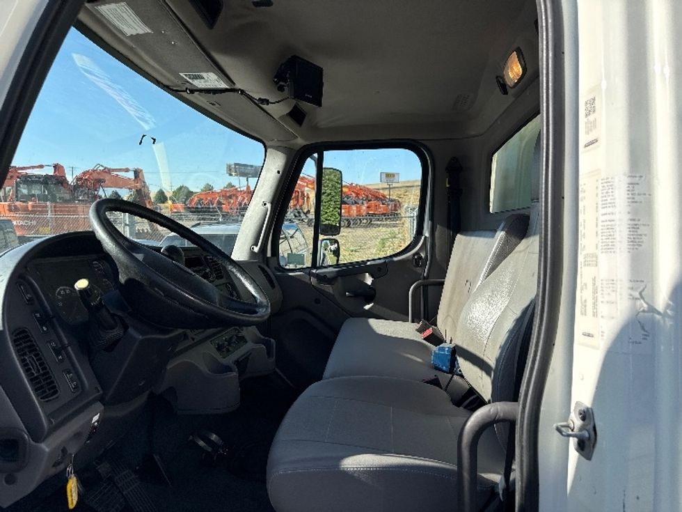 Medium Duty Box Truck-Light and Medium Duty Trucks-Freightliner-2020-M2-Salt Lake City-UT-106,965\n\t\tmiles-$ 67,750 - Image 19