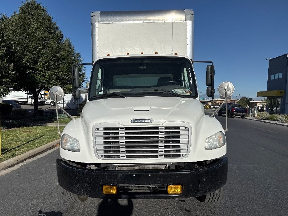 Medium Duty Box Truck-Light and Medium Duty Trucks-Freightliner-2020-M2-Salt Lake City-UT-106,965\n\t\tmiles-$ 67,750 - Image 2