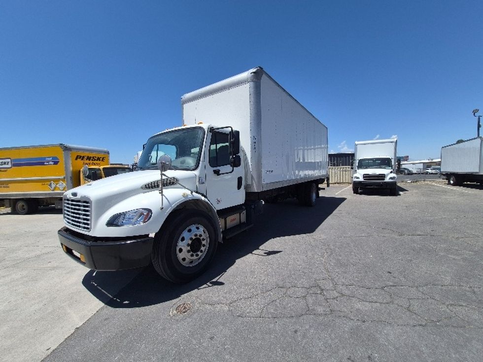 Medium Duty Box Truck-Light and Medium Duty Trucks-Freightliner-2020-M2-Salt Lake City-UT-109,967\n\t\tmiles-$ 71,500 - Image 3
