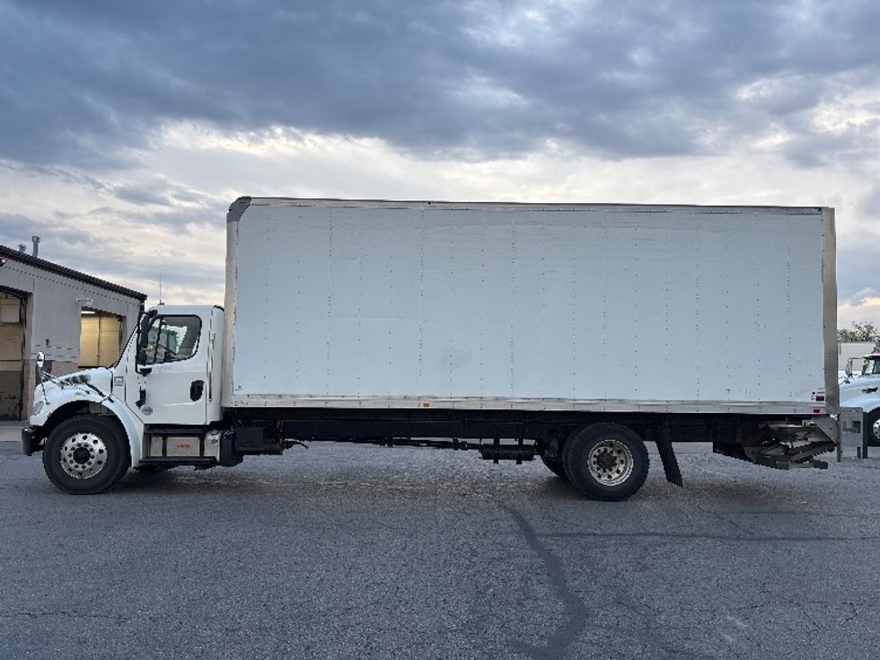 Medium Duty Box Truck-Light and Medium Duty Trucks-Freightliner-2020-M2-Salt Lake City-UT-109,975\n\t\tmiles-$ 65,500 - Image 4