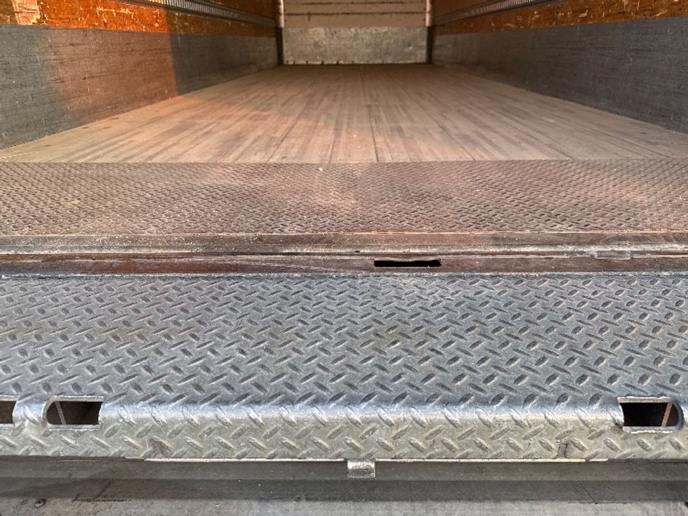 Medium Duty Box Truck-Light and Medium Duty Trucks-Freightliner-2020-M2-Salt Lake City-UT-112,741\n\t\tmiles-$ 69,250 - Image 10