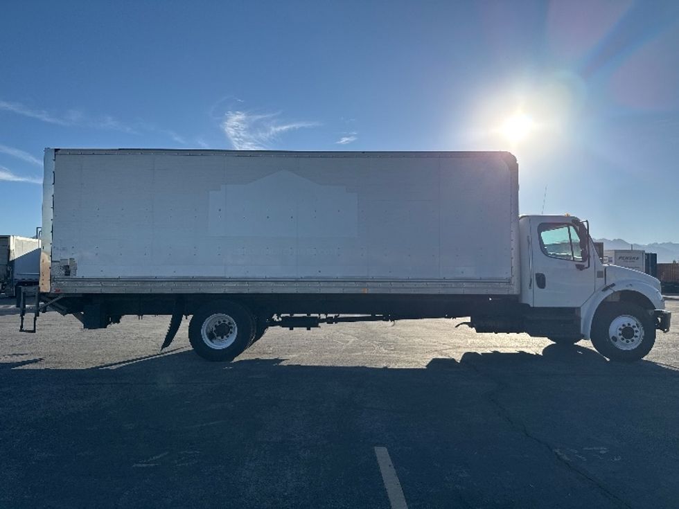 Medium Duty Box Truck-Light and Medium Duty Trucks-Freightliner-2020-M2-Salt Lake City-UT-271,110\n\t\tmiles-$ 41,250 - Image 15