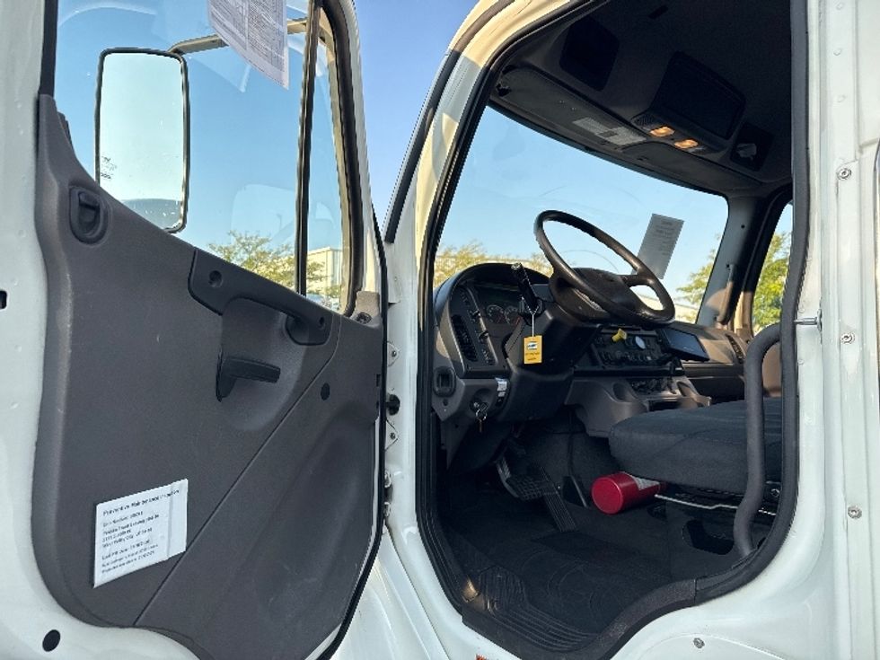 Medium Duty Box Truck-Light and Medium Duty Trucks-Freightliner-2020-M2-Salt Lake City-UT-75,392\n\t\tmiles-$ 79,500 - Image 16