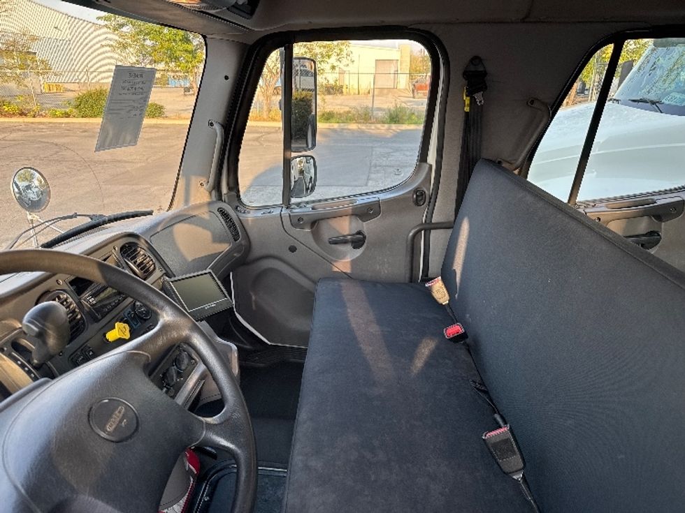 Medium Duty Box Truck-Light and Medium Duty Trucks-Freightliner-2020-M2-Salt Lake City-UT-75,392\n\t\tmiles-$ 79,500 - Image 18