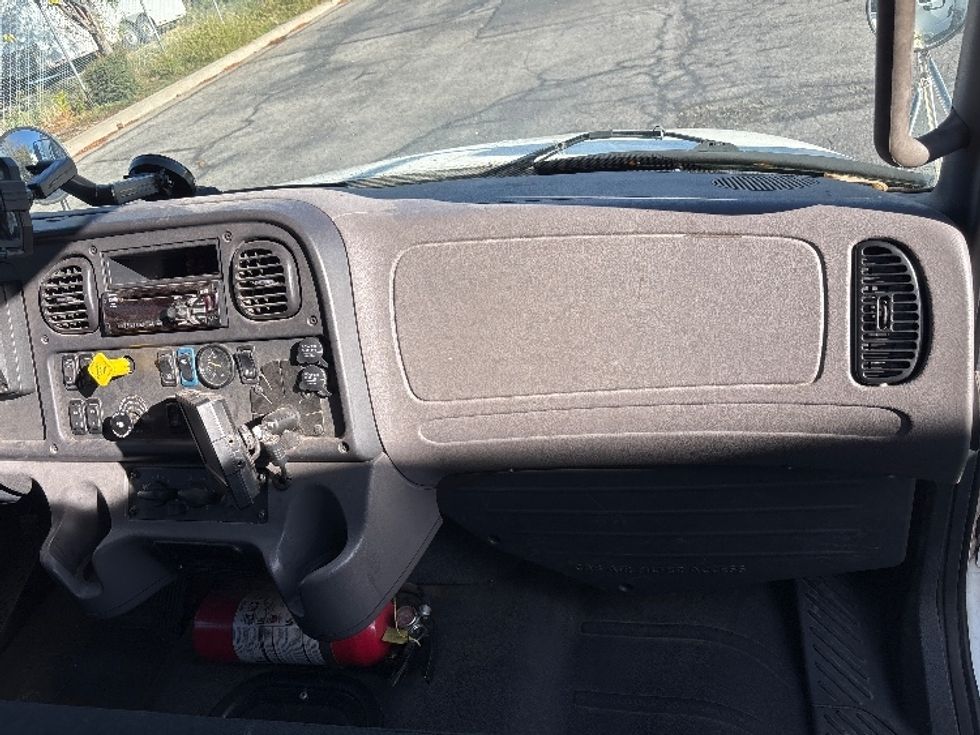Medium Duty Box Truck-Light and Medium Duty Trucks-Freightliner-2020-M2-Salt Lake City-UT-87,033\n\t\tmiles-$ 82,250 - Image 21