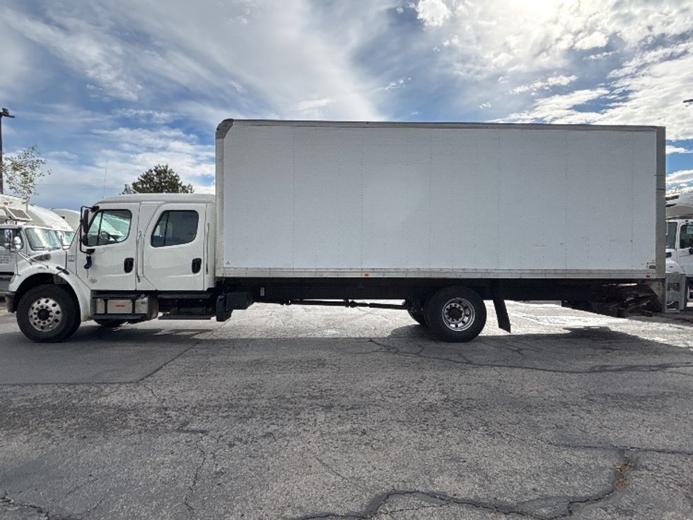Medium Duty Box Truck-Light and Medium Duty Trucks-Freightliner-2020-M2-Salt Lake City-UT-87,033\n\t\tmiles-$ 82,250 - Image 4
