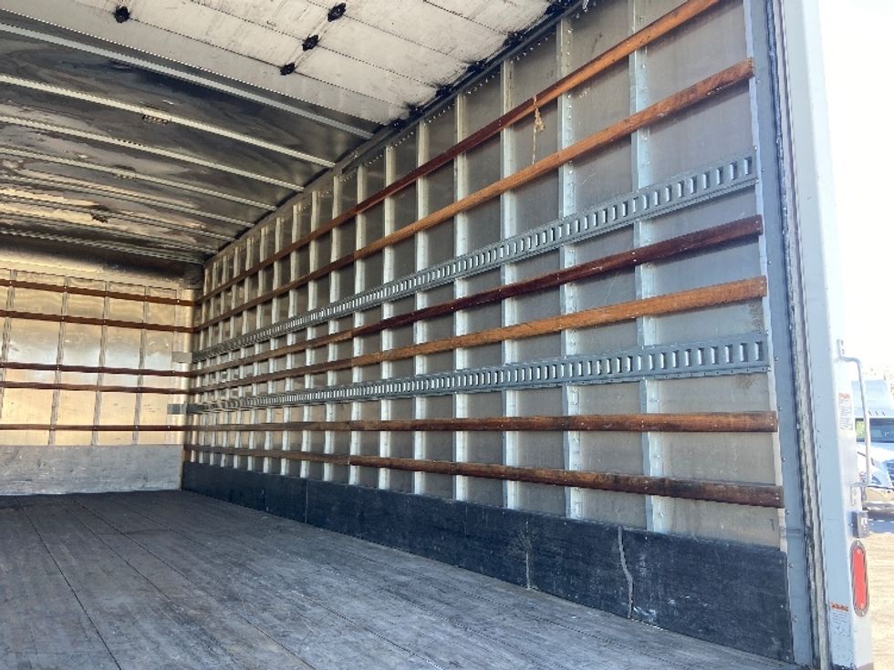 Medium Duty Box Truck-Light and Medium Duty Trucks-Freightliner-2020-M2-San Antonio-TX-130,985\n\t\tmiles-$ 58,750 - Image 12
