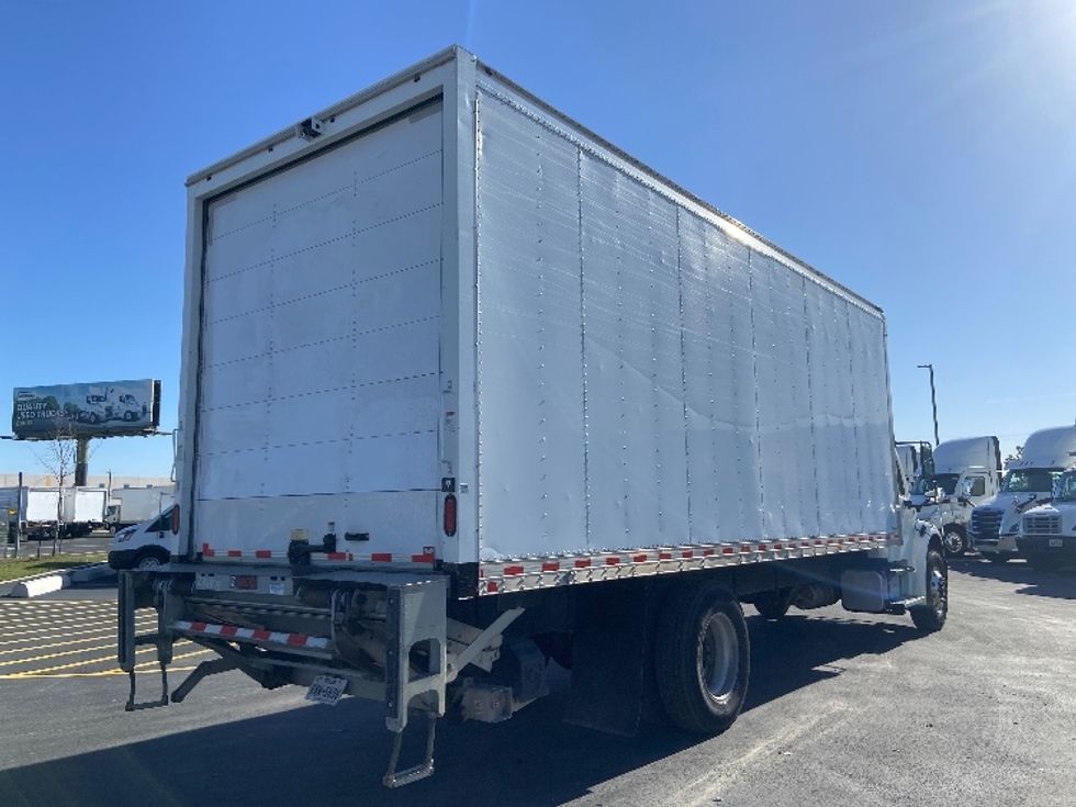 Medium Duty Box Truck-Light and Medium Duty Trucks-Freightliner-2020-M2-San Antonio-TX-130,985\n\t\tmiles-$ 58,750 - Image 13