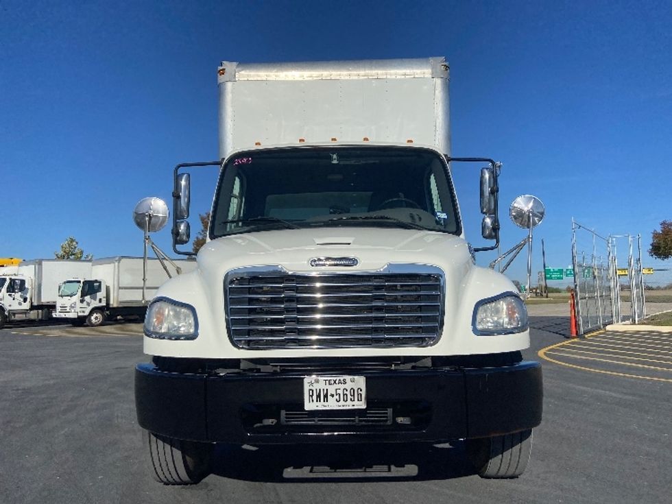 Medium Duty Box Truck-Light and Medium Duty Trucks-Freightliner-2020-M2-San Antonio-TX-130,985\n\t\tmiles-$ 58,750 - Image 2