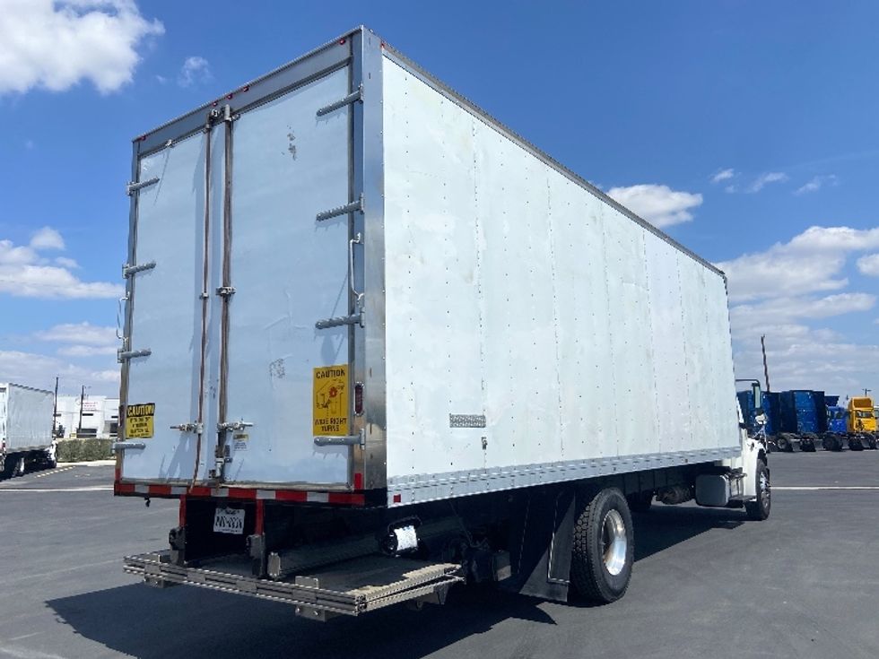 Medium Duty Box Truck-Light and Medium Duty Trucks-Freightliner-2020-M2-San Antonio-TX-137,038\n\t\tmiles-$ 61,750 - Image 13