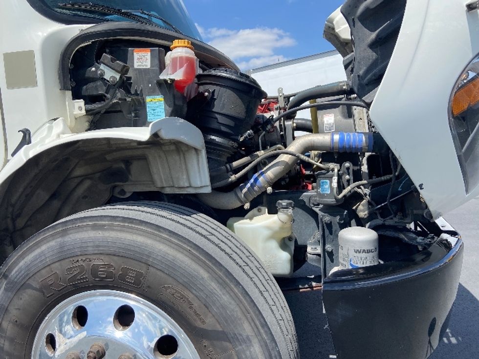 Medium Duty Box Truck-Light and Medium Duty Trucks-Freightliner-2020-M2-San Antonio-TX-137,038\n\t\tmiles-$ 61,750 - Image 23