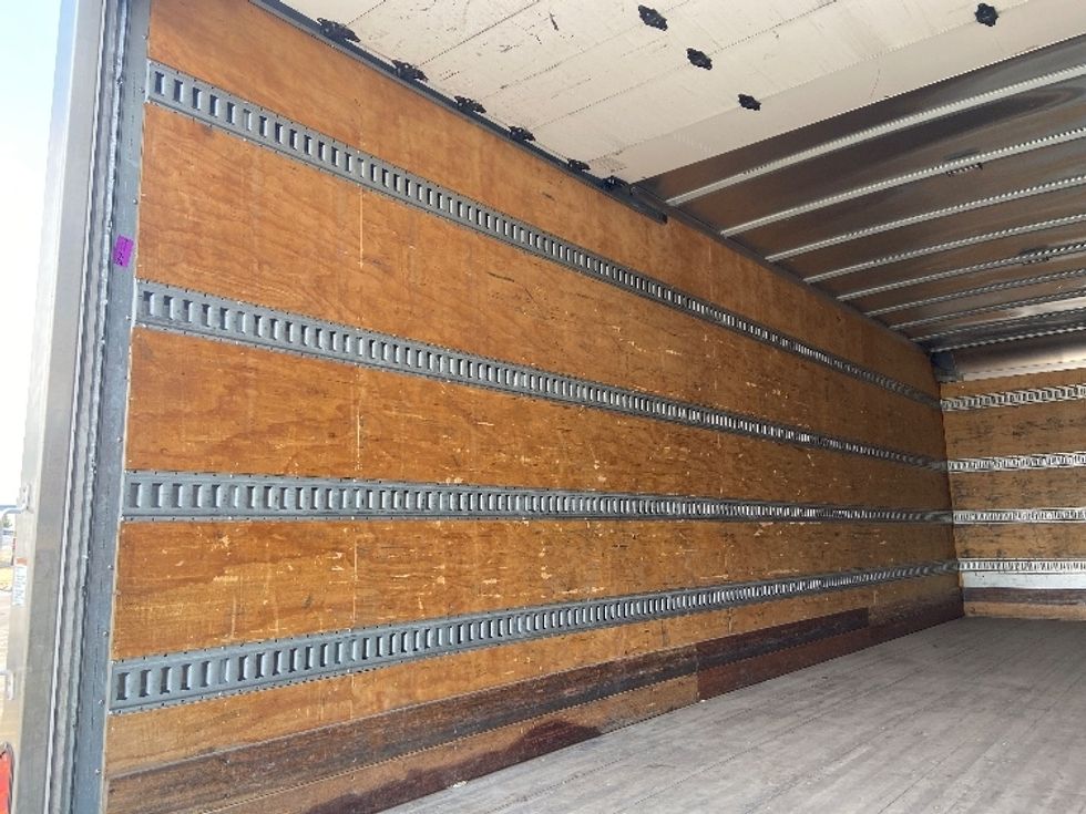 Medium Duty Box Truck-Light and Medium Duty Trucks-Freightliner-2020-M2-San Antonio-TX-154,422\n\t\tmiles-$ 59,250 - Image 11