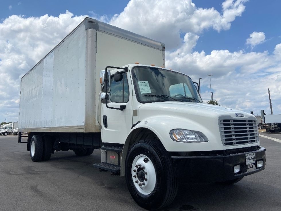 Medium Duty Box Truck-Light and Medium Duty Trucks-Freightliner-2020-M2-San Antonio-TX-164,320\n\t\tmiles-$ 52,250 - Image 1