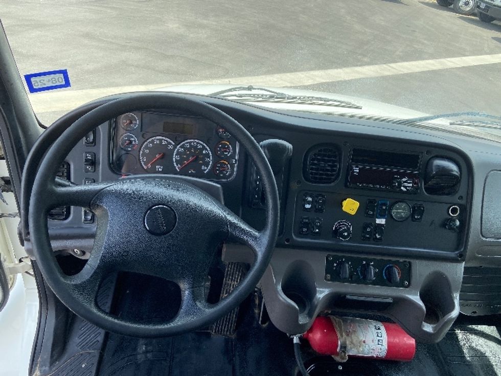 Medium Duty Box Truck-Light and Medium Duty Trucks-Freightliner-2020-M2-San Antonio-TX-164,320\n\t\tmiles-$ 52,250 - Image 17