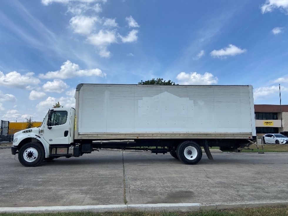 Medium Duty Box Truck-Light and Medium Duty Trucks-Freightliner-2020-M2-San Antonio-TX-194,100\n\t\tmiles-$ 44,750 - Image 4