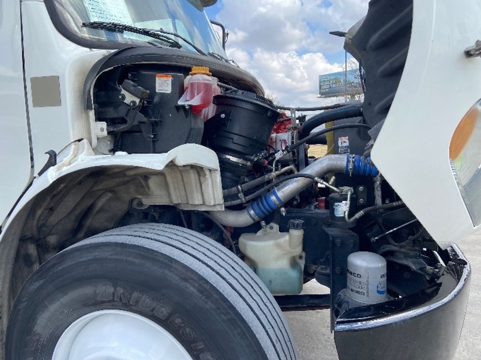 Medium Duty Box Truck-Light and Medium Duty Trucks-Freightliner-2020-M2-San Antonio-TX-224,608\n\t\tmiles-$ 35,750 - Image 23