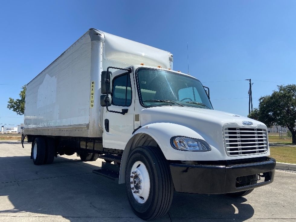 Medium Duty Box Truck-Light and Medium Duty Trucks-Freightliner-2020-M2-San Antonio-TX-255,210\n\t\tmiles-$ 46,750 - Image 1