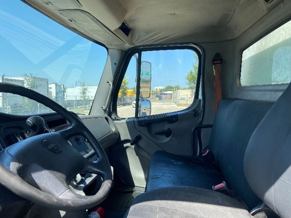 Medium Duty Box Truck-Light and Medium Duty Trucks-Freightliner-2020-M2-San Antonio-TX-255,210\n\t\tmiles-$ 46,750 - Image 19