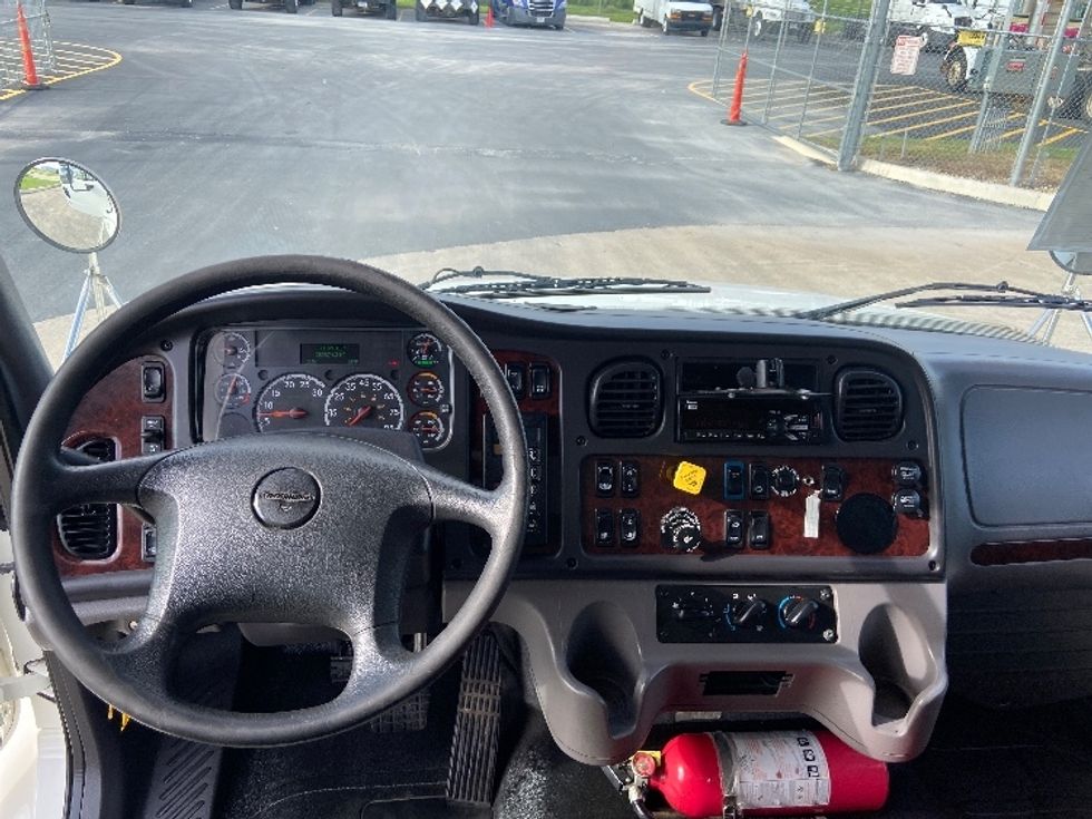 Medium Duty Box Truck-Light and Medium Duty Trucks-Freightliner-2020-M2-San Antonio-TX-289,374\n\t\tmiles-$ 23,750 - Image 18