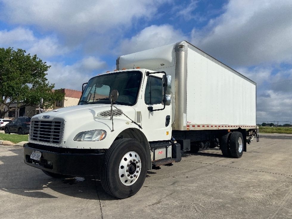 Medium Duty Box Truck-Light and Medium Duty Trucks-Freightliner-2020-M2-San Antonio-TX-289,374\n\t\tmiles-$ 23,750 - Image 3