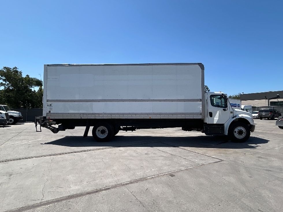 Medium Duty Box Truck-Light and Medium Duty Trucks-Freightliner-2020-M2-San Diego-CA-138,010\n\t\tmiles-$ 58,000 - Image 15
