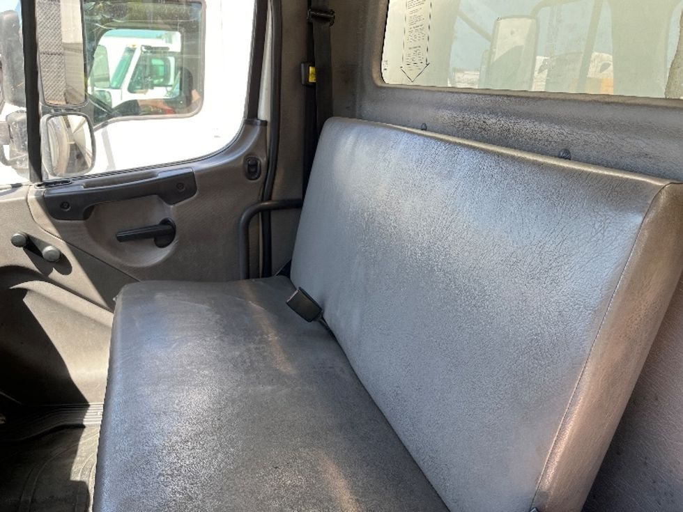 Medium Duty Box Truck-Light and Medium Duty Trucks-Freightliner-2020-M2-San Diego-CA-138,010\n\t\tmiles-$ 58,000 - Image 19