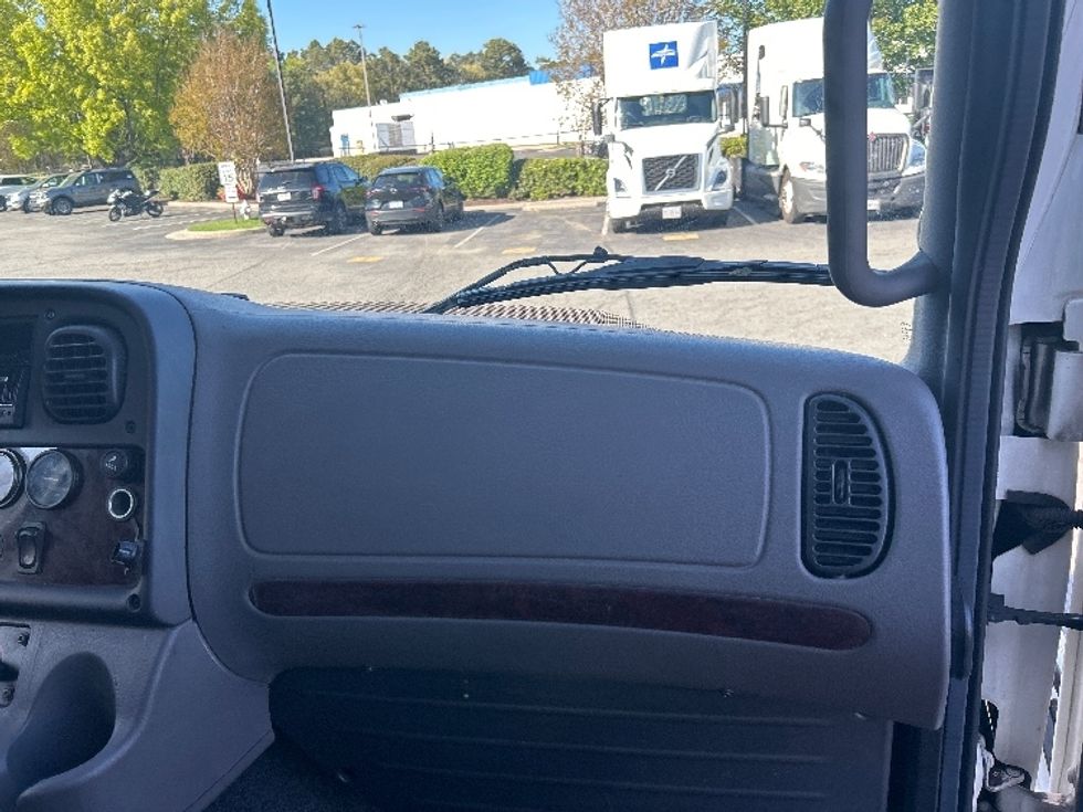 Medium Duty Box Truck-Light and Medium Duty Trucks-Freightliner-2020-M2-Sandston-VA-224,439\n\t\tmiles-$ 48,500 - Image 21