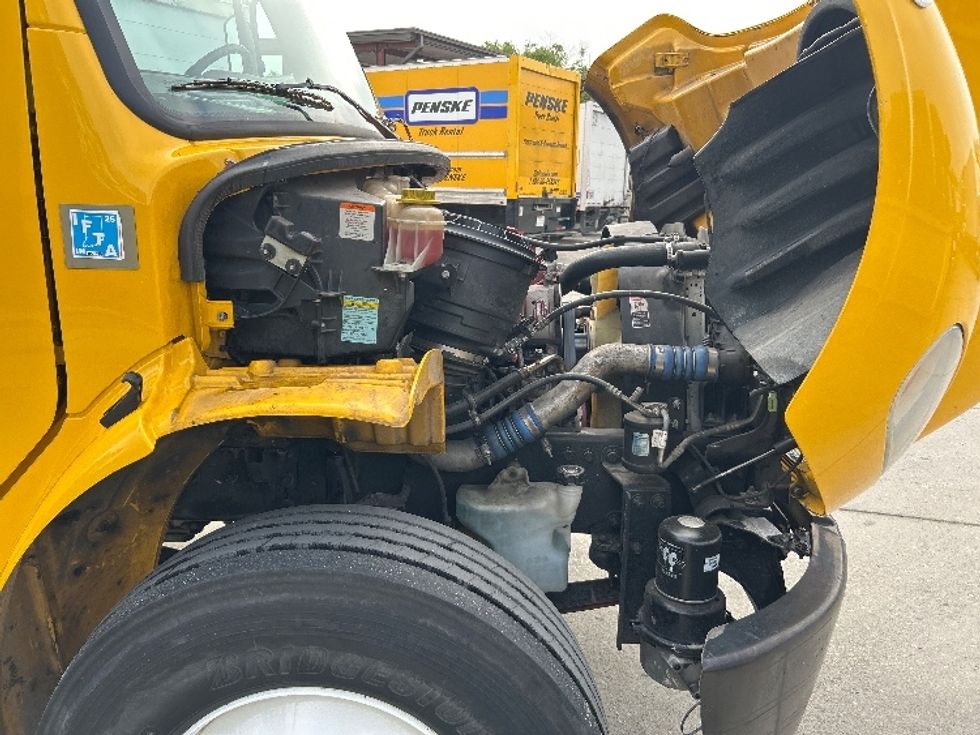 Medium Duty Box Truck-Light and Medium Duty Trucks-Freightliner-2020-M2-Sarasota-FL-223,023\n\t\tmiles-$ 37,500 - Image 23