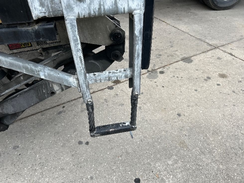 Medium Duty Box Truck-Light and Medium Duty Trucks-Freightliner-2020-M2-Sarasota-FL-223,023\n\t\tmiles-$ 37,500 - Image 26