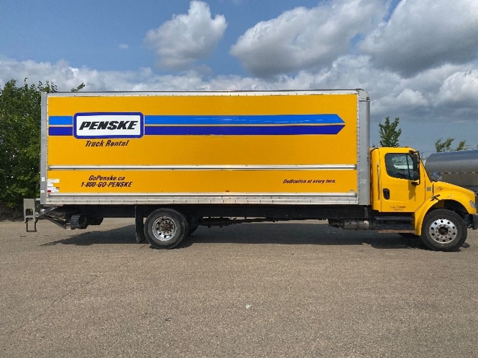 Medium Duty Box Truck-Light and Medium Duty Trucks-Freightliner-2020-M2-Saskatoon-SK-205,197\n\t\tkm-$ 69,500 - Image 15