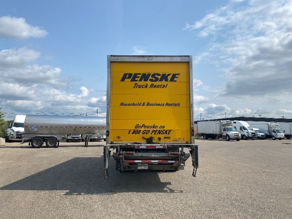 Medium Duty Box Truck-Light and Medium Duty Trucks-Freightliner-2020-M2-Saskatoon-SK-205,197\n\t\tkm-$ 69,500 - Image 7
