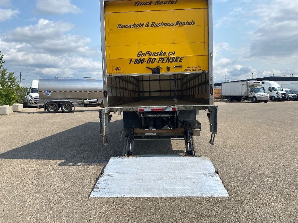 Medium Duty Box Truck-Light and Medium Duty Trucks-Freightliner-2020-M2-Saskatoon-SK-205,197\n\t\tkm-$ 69,500 - Image 9