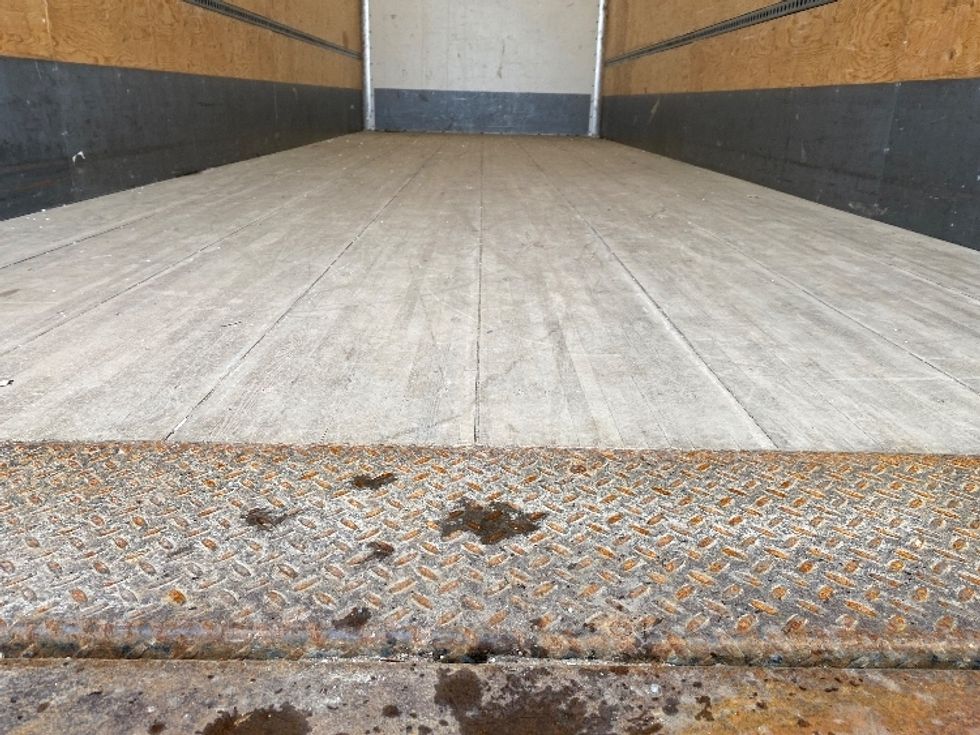 Medium Duty Box Truck-Light and Medium Duty Trucks-Freightliner-2020-M2-Saskatoon-SK-276,173\n\t\tkm-$ 72,500 - Image 10