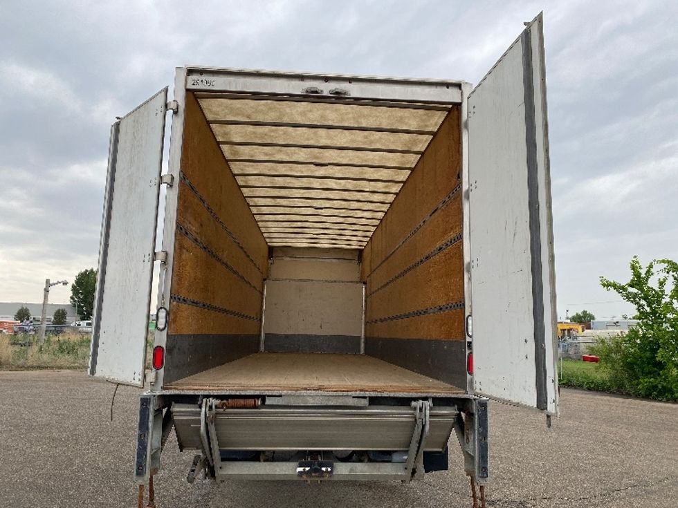 Medium Duty Box Truck-Light and Medium Duty Trucks-Freightliner-2020-M2-Saskatoon-SK-276,173\n\t\tkm-$ 72,500 - Image 8