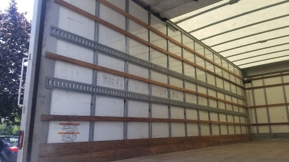 Medium Duty Box Truck-Light and Medium Duty Trucks-Freightliner-2020-M2-Scarborough-ON-297,150\n\t\tkm-$ 60,000 - Image 11