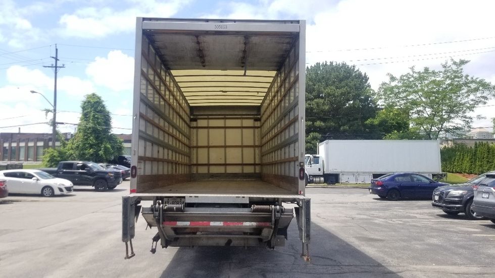 Medium Duty Box Truck-Light and Medium Duty Trucks-Freightliner-2020-M2-Scarborough-ON-297,150\n\t\tkm-$ 60,000 - Image 8